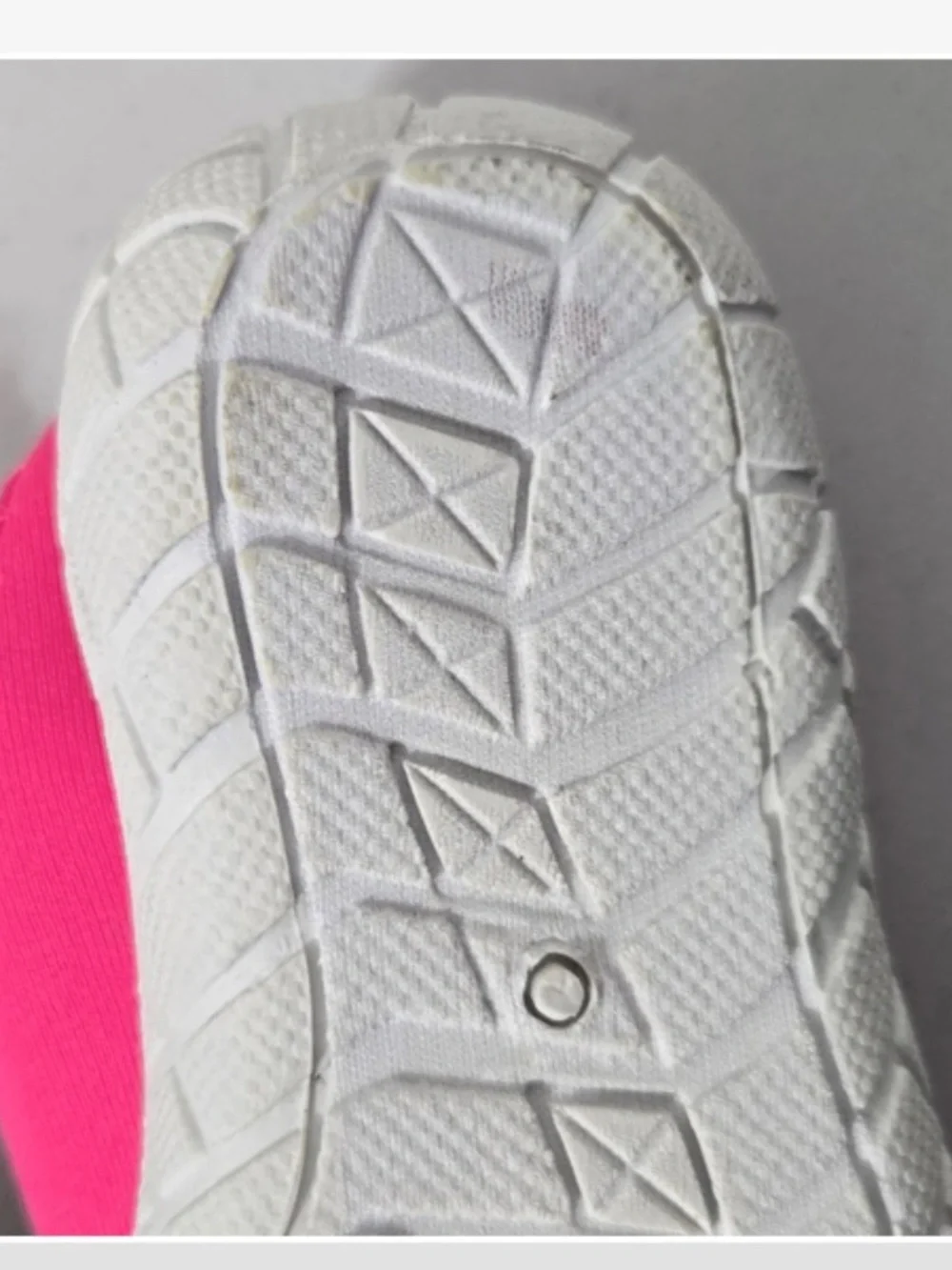 New Wave Zone Water Shoes Girls Size 6 Toddlers Pink White Mesh Kids NWT